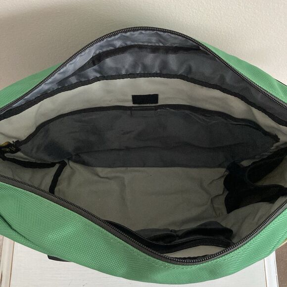 Timbuk2 Classic Messenger Bag Green Colorblock Bicycle Commute Laptop College - Picture 6 of 12